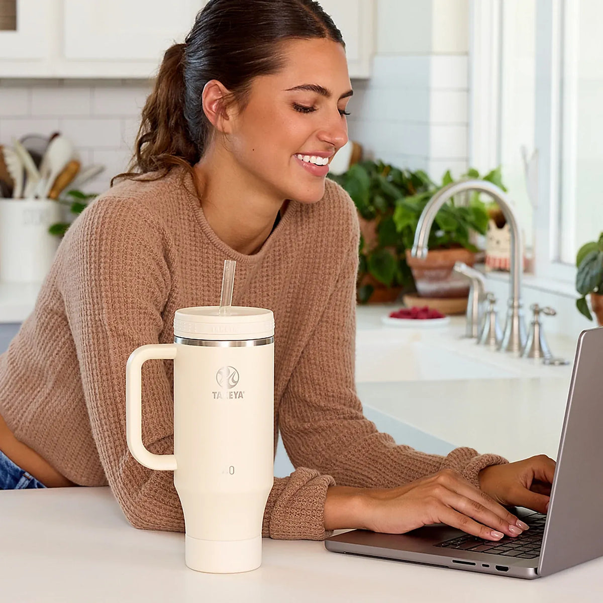 Straw Tumbler