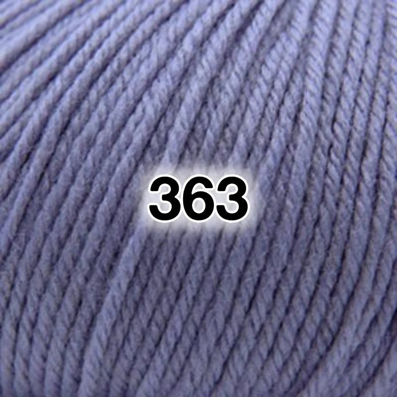 Superwash Wool DK Yarn, 100 g / 220 yd Skein for Machine-Washable Knitting and Crochet Projects — 363 - Heriloom Lilac