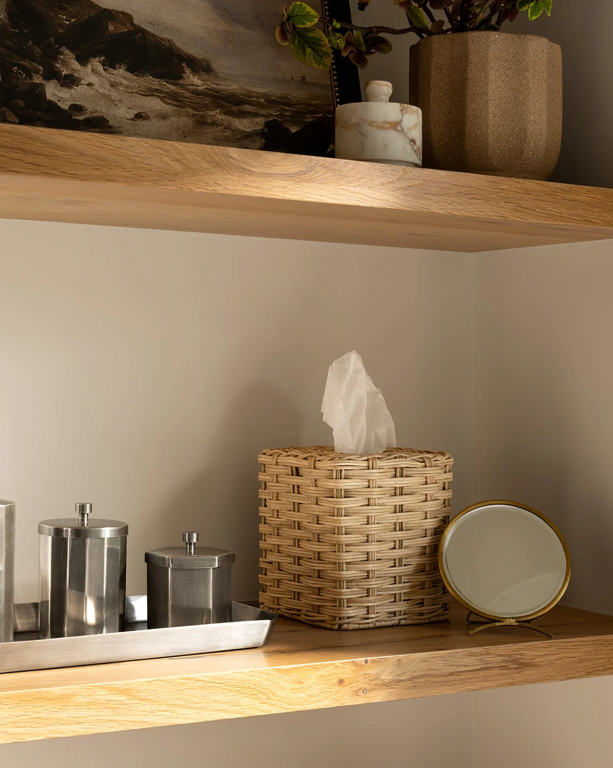 Tissue Holder