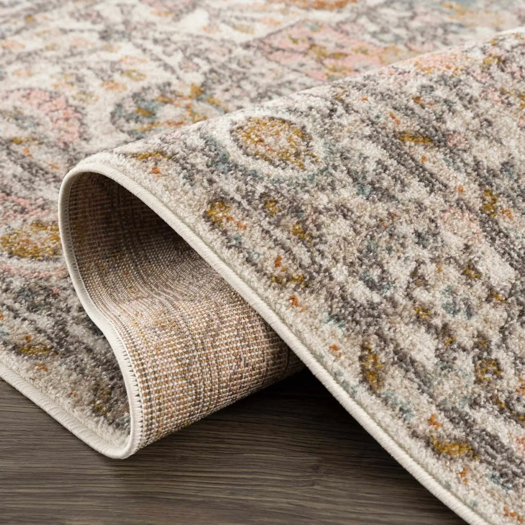 Traditional Area Rug in a Multicolor Palette, Machine Woven