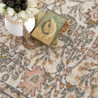 Traditional Area Rug in a Multicolor Palette, Machine Woven