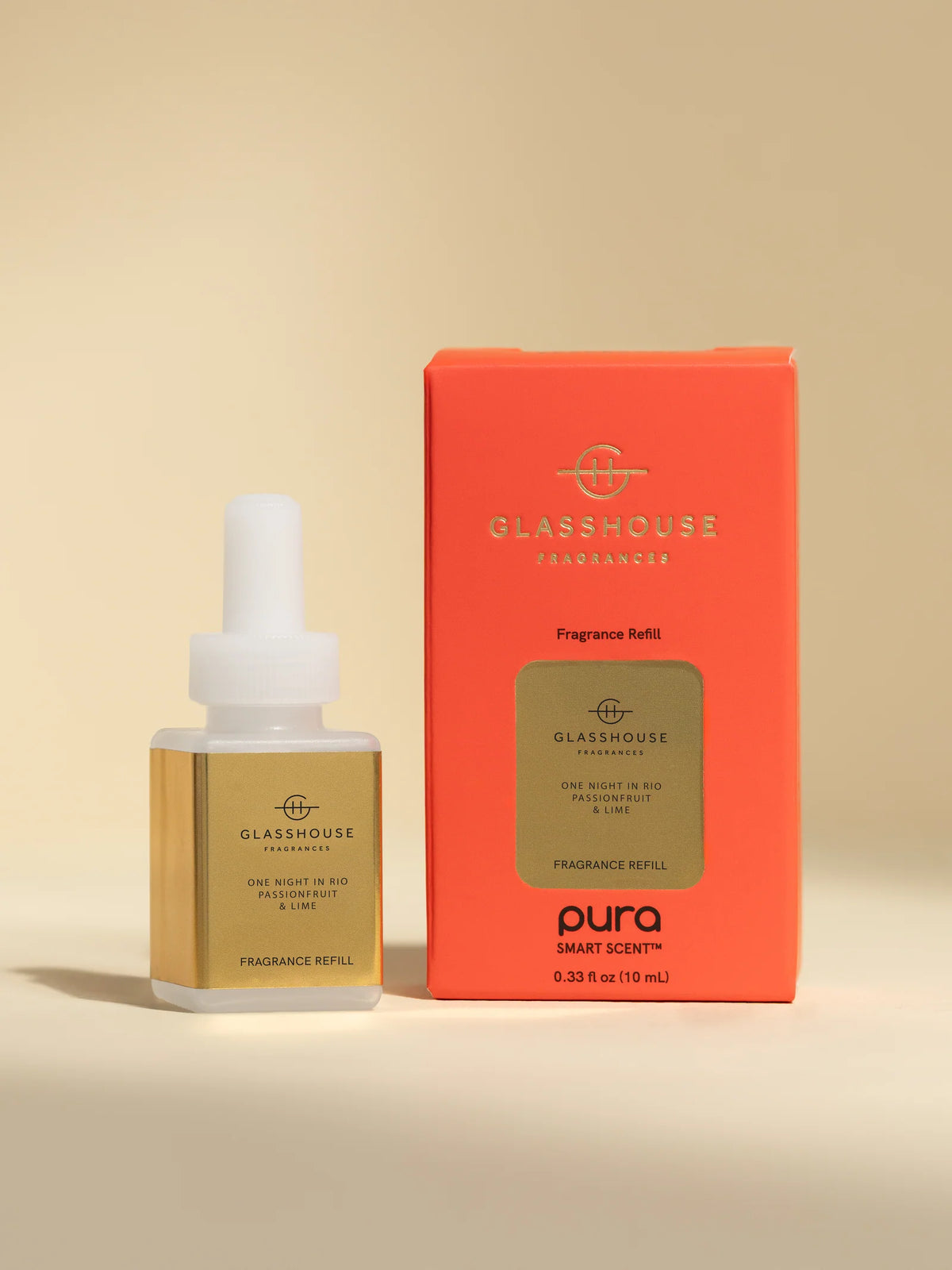 Tropical Home Fragrance with Passionfruit and Citrus Notes in a Strong One Night in Rio Scent
