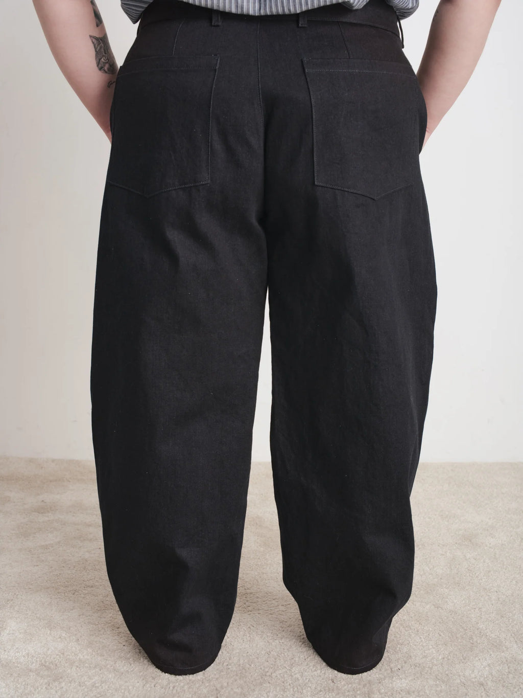 Trouser Sewing Pattern in PDF Format for a High Waist and Sculptural Leg Shape, Including Both Size Ranges