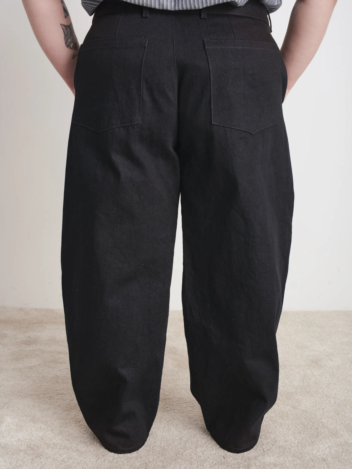 Trouser Sewing Pattern in PDF Format for a High Waist and Sculptural Leg Shape, Including Both Size Ranges