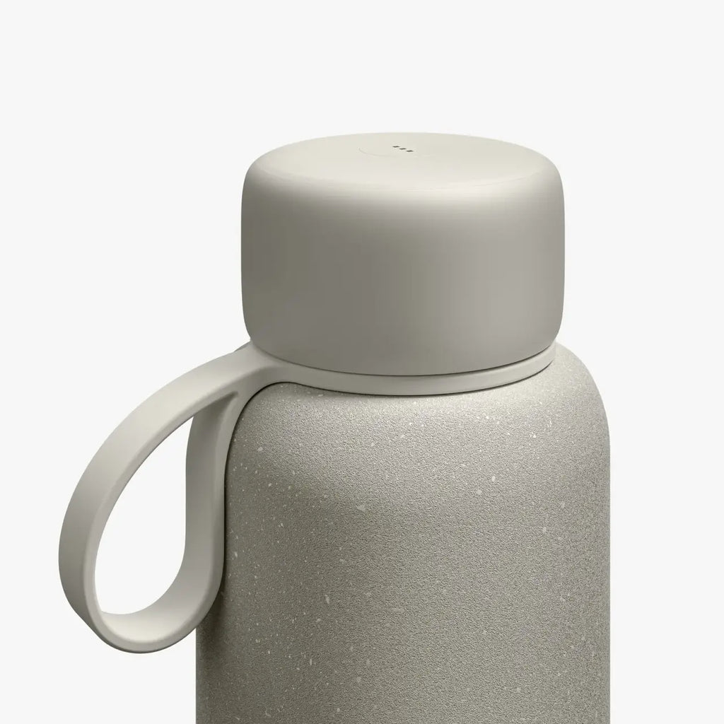 UVC Purifying Stainless Steel Water Bottle with USB-C Charging, Vacuum Insulation and 500 mL or 750 mL Sizes