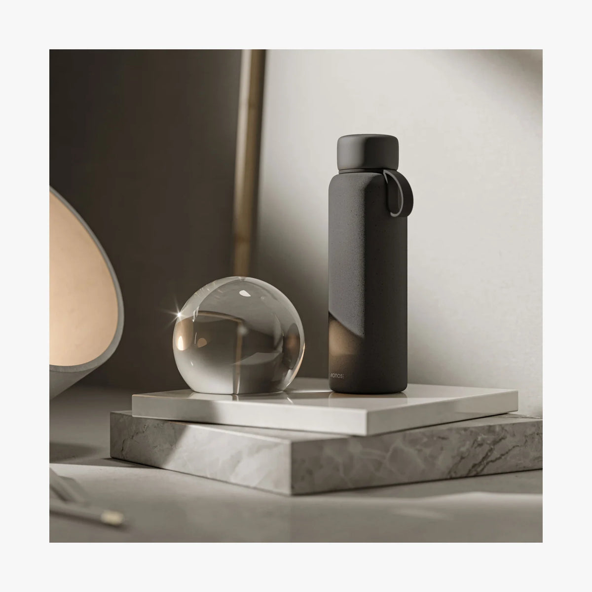 UVC Purifying Stainless Steel Water Bottle with USB-C Charging, Vacuum Insulation and 500 mL or 750 mL Sizes