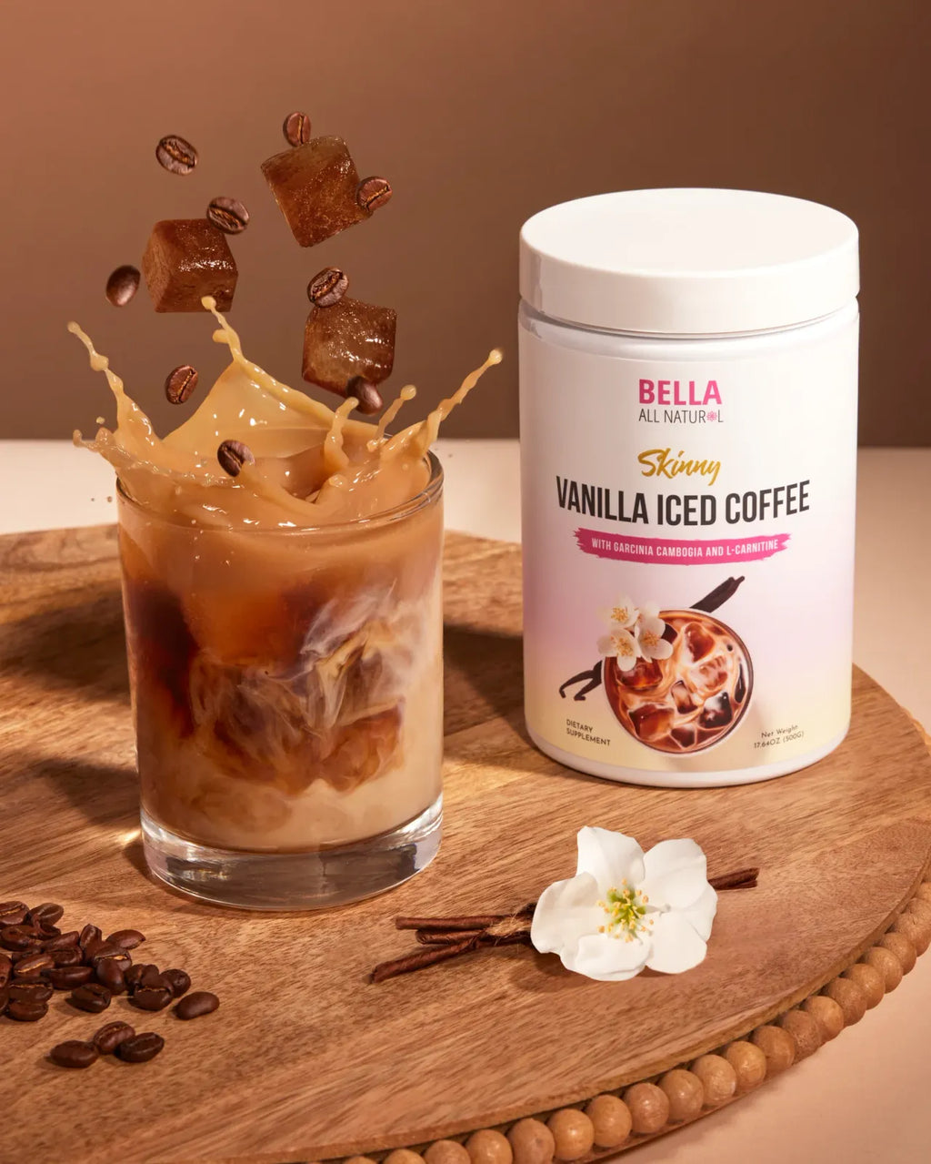 Vanilla Iced Coffee Powder with Arabica Coffee, L-Carnitine and Garcinia Cambogia for a Cold Coffee Routine