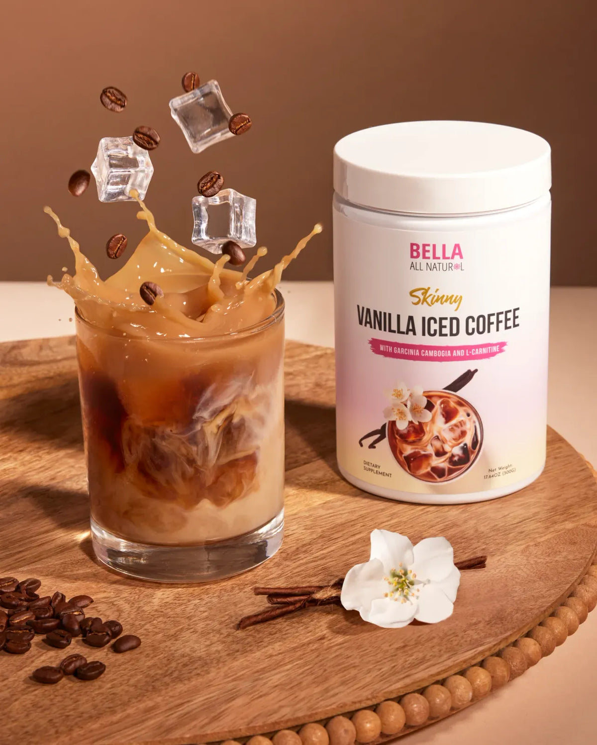 Vanilla Iced Coffee Powder with Arabica Coffee, L-Carnitine and Garcinia Cambogia for a Cold Coffee Routine