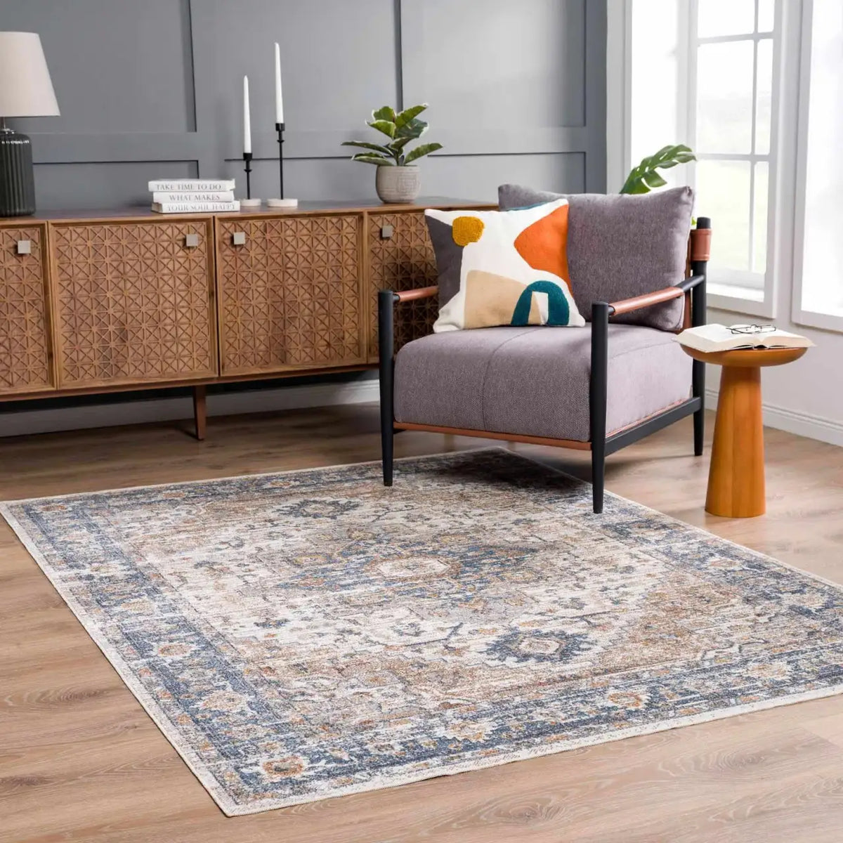 Washable Area Rug in Cream with Traditional Medallion Styling and Machine-Woven Polyester Construction
