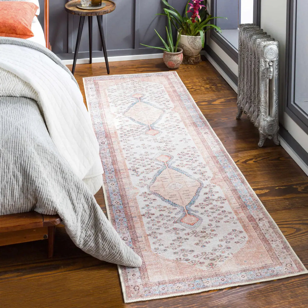 Washable Area Rug in Traditional Medallion Style, Machine Woven