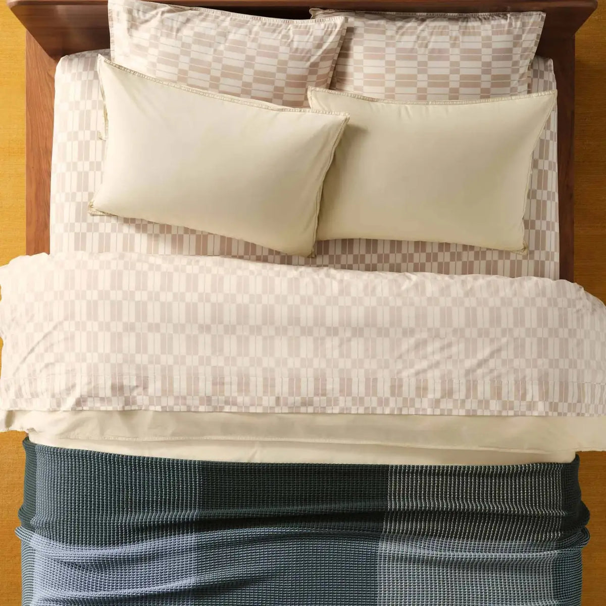 Washed Classic Percale Pillowcase Set in Cotton with Envelope Closures, Standard or King Sizes and Relaxed Stripe