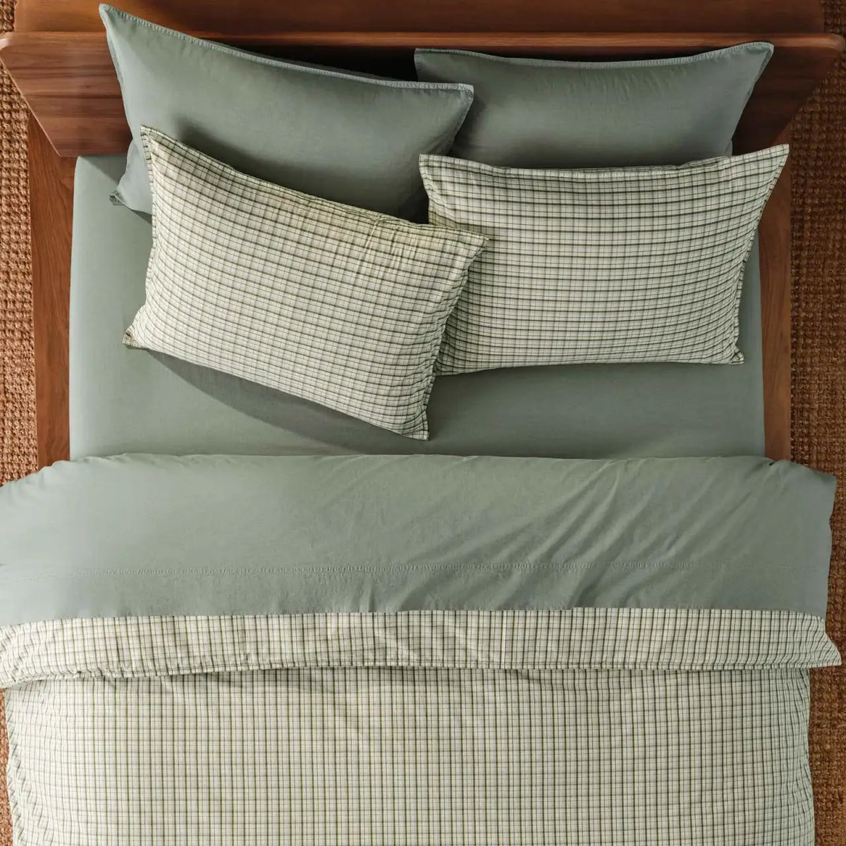 Washed Classic Percale Pillowcase Set in Cotton with Envelope Closures, Standard or King Sizes and Relaxed Stripe