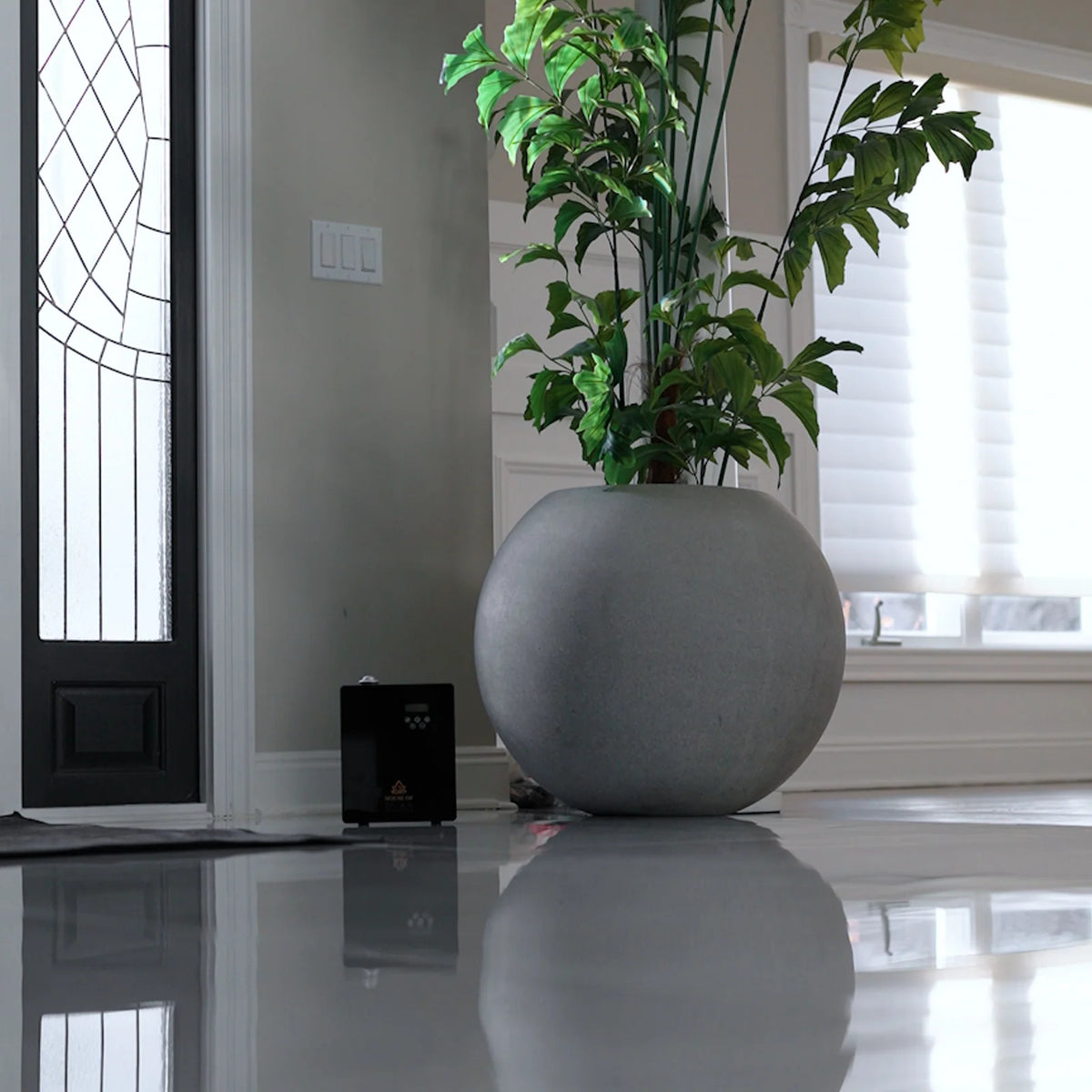 Waterless Scent Diffuser for Spaces up to 3,000 Sq Ft, App Control and Optional HVAC Connection